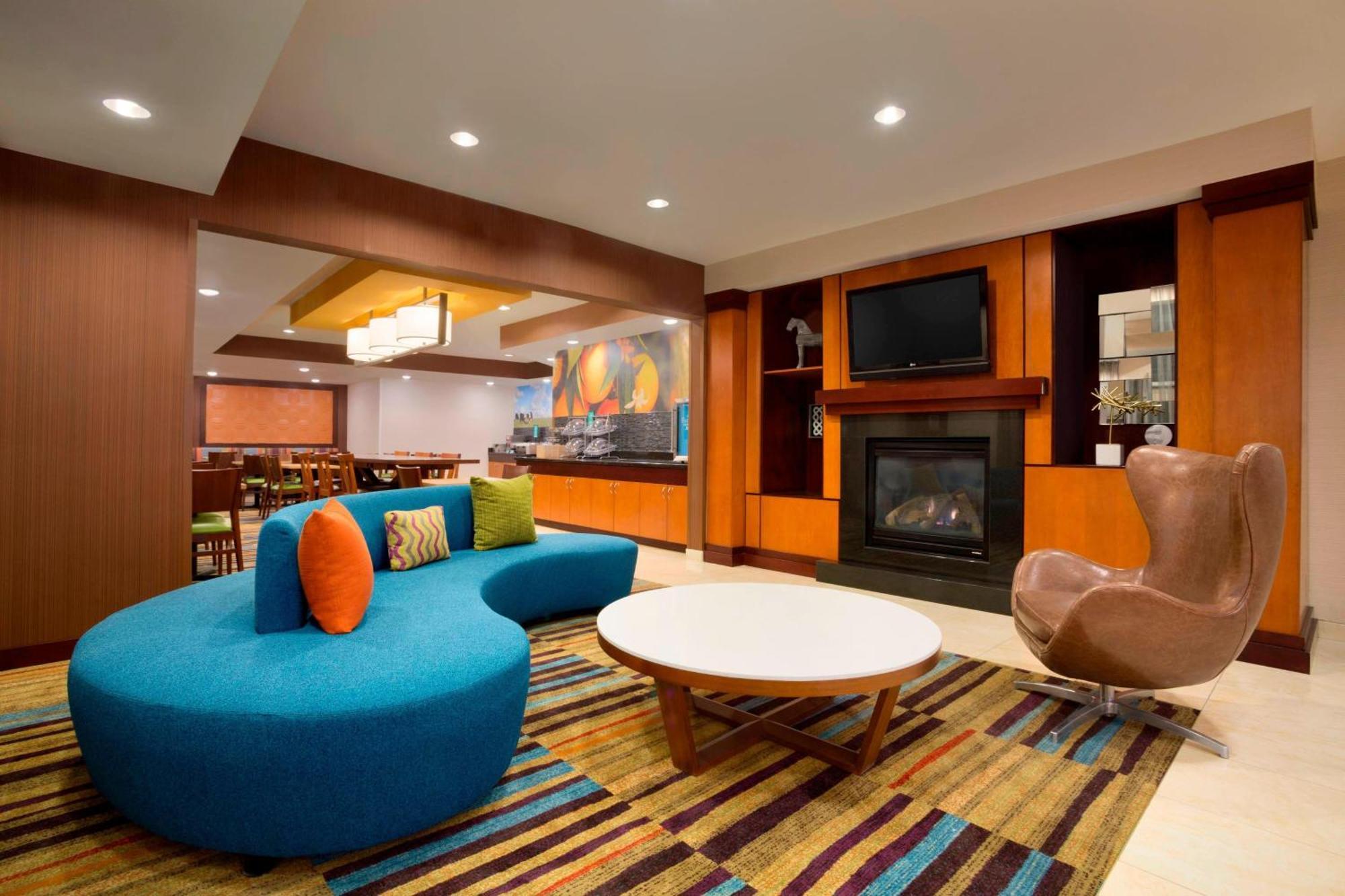 Fairfield Inn & Suites Fort Worth University Drive מראה חיצוני תמונה
