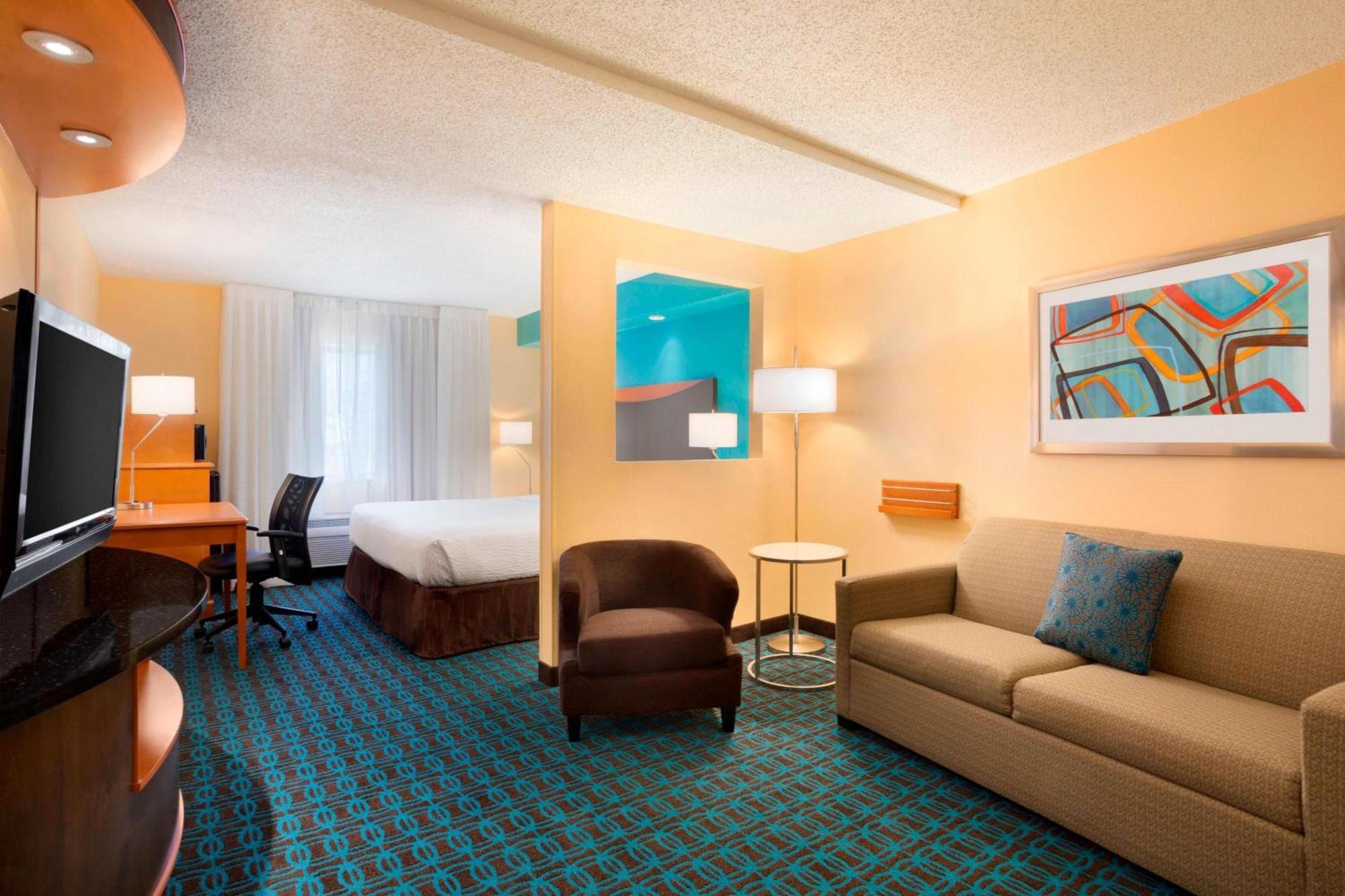 Fairfield Inn & Suites Fort Worth University Drive מראה חיצוני תמונה