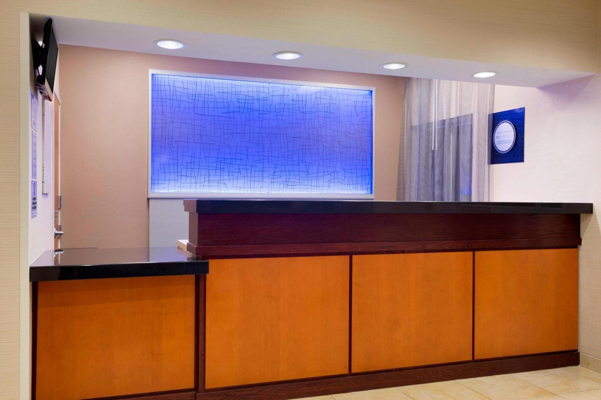 Fairfield Inn & Suites Fort Worth University Drive מראה חיצוני תמונה