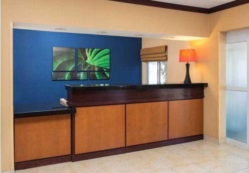Fairfield Inn & Suites Fort Worth University Drive מראה חיצוני תמונה